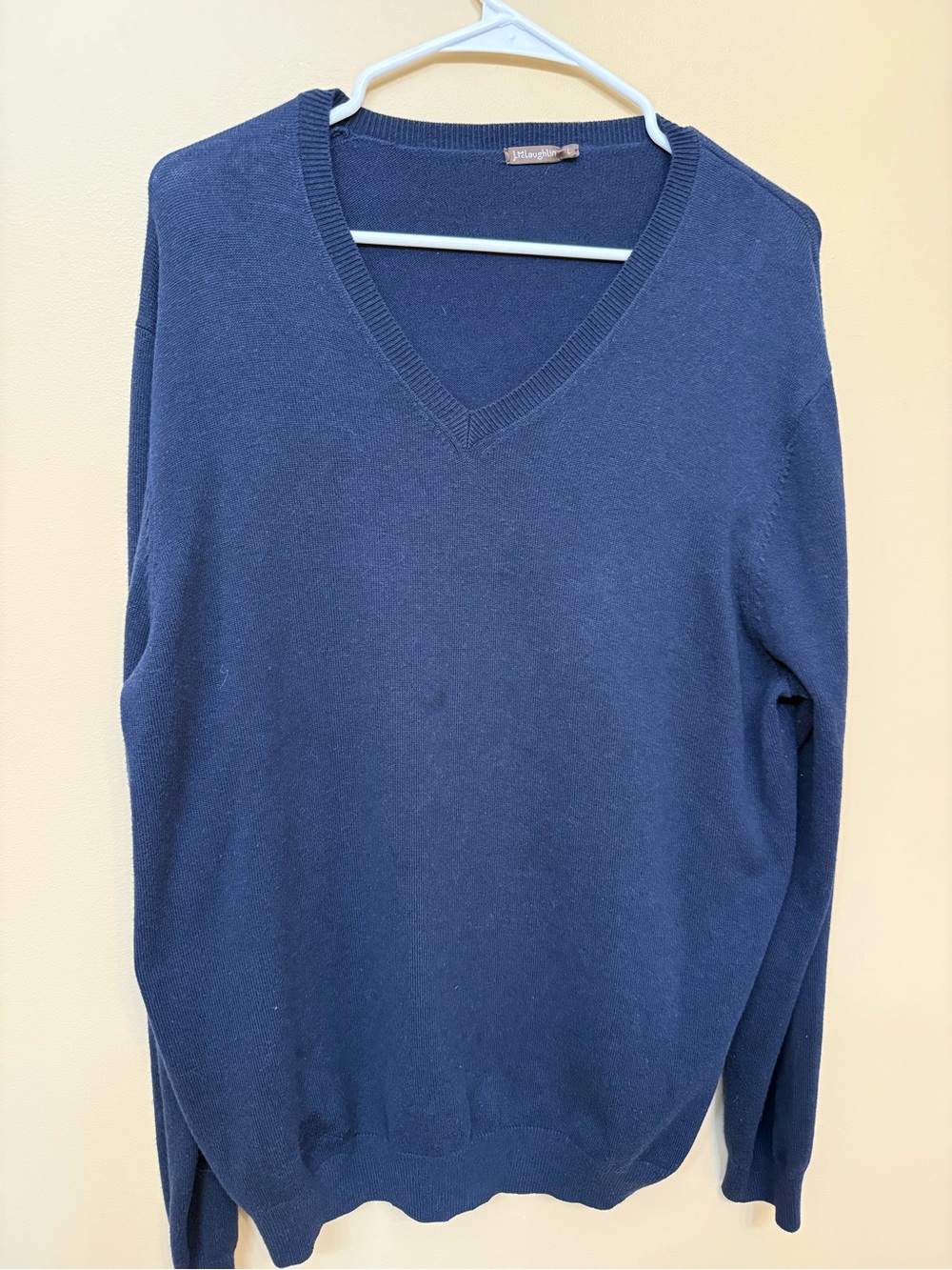 J. McLaughlin Men's Navy V-Neck Sweater